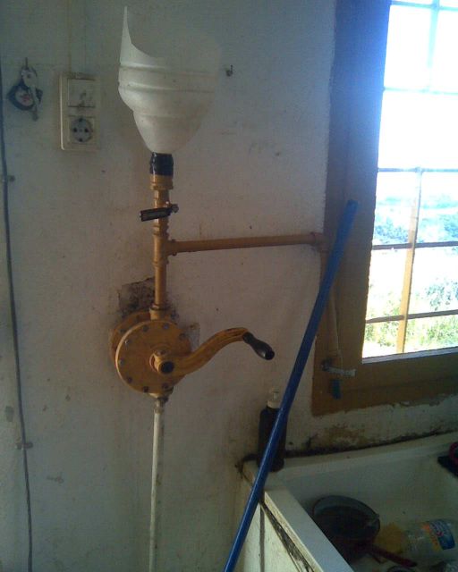 bomba d'aigua pe pluja manual